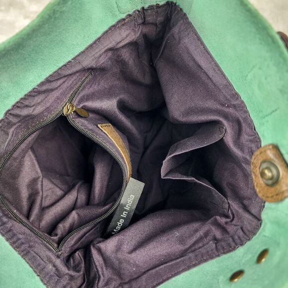 Mo & Co Joan Spearmint Suede Crossbody Bag Purse - Picture 7 of 11